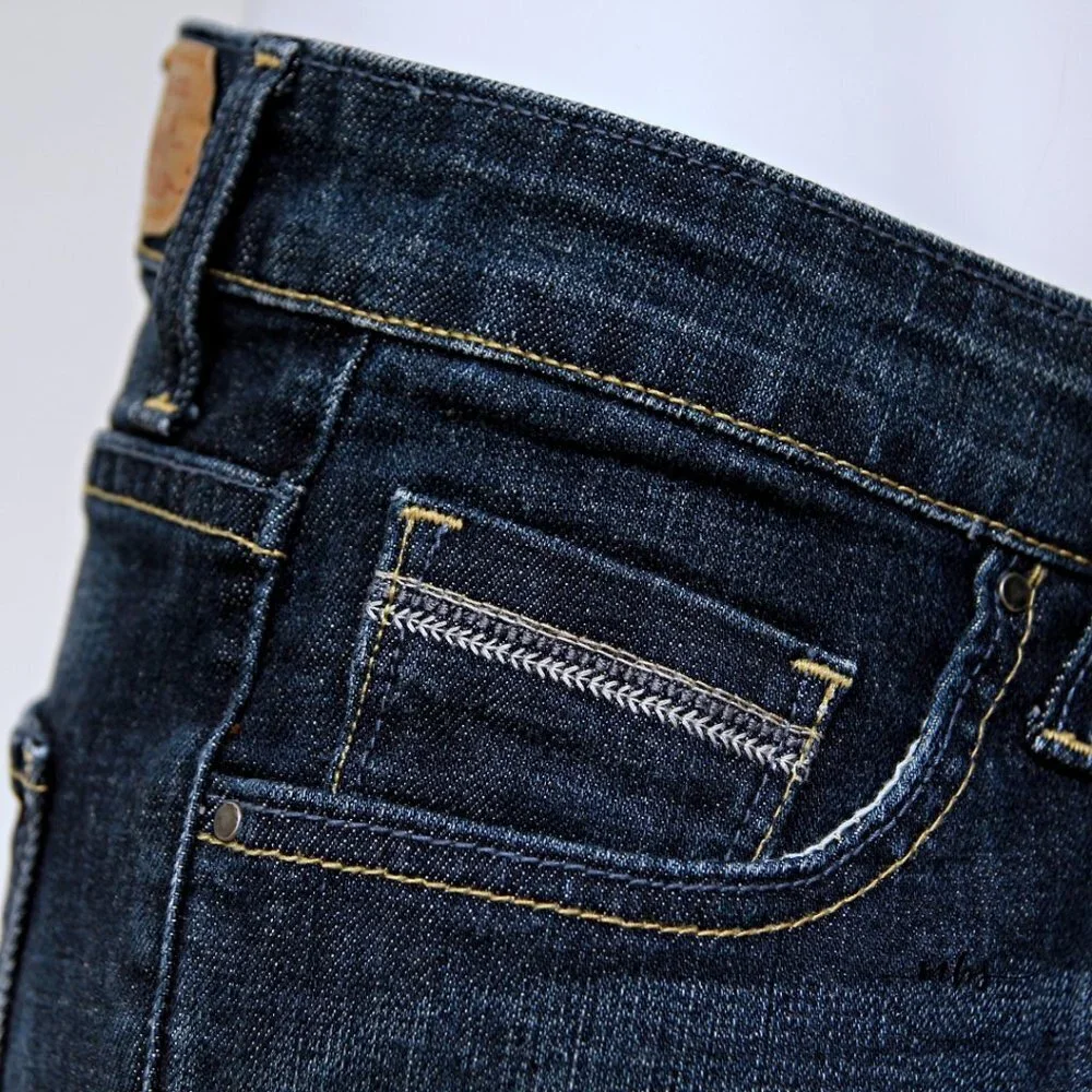 Levi's The Original Jeans Cotton Mid‎ Rise Denim Shorts with Frayed Hem